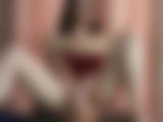Live cam show with Christynne - Average on justonemore.cc