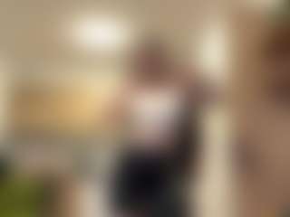 JanieDenno's Live Sex Cam Show