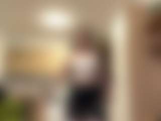 JanieDenno's Live Sex Cam Show