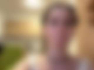 JanieDenno's Live Sex Cam Show
