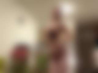 JanieDenno's Live Sex Cam Show