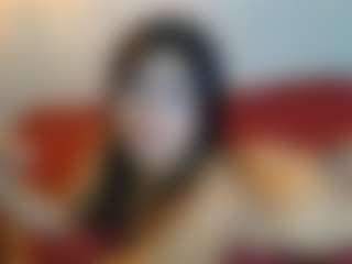 Live cam show with LoveVoltage - Tease on Camsoda