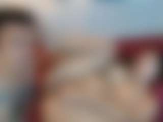 Live cam show with LoveVoltage - Ass Bouncing on CamClone