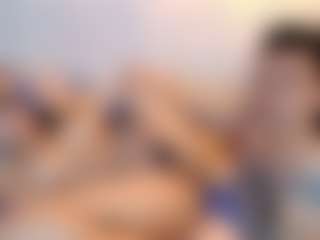 Live cam show with LoveVoltage - Tease on Camsoda