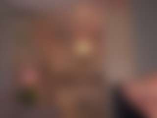Live cam show with MargariteStueckrath - Camel Toe on CamClone