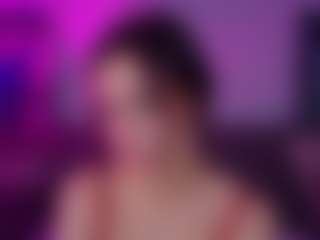 Live cam show with MayaPratt - Moaning on liverealitysex.com