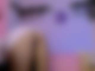 Spettacolo in cam dal vivo con melody-sky - Striptease su Camsoda