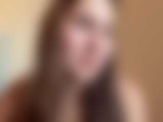 Thea's Live Sex Cam Show