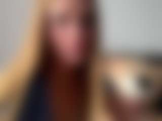 Live cam show with NarcisaGiddins - Genital Piercings on madthumbs