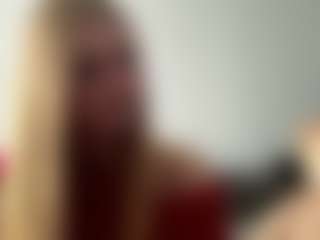 Live cam show with NarcisaGiddins - Nipple Piercings on Camiplay Live