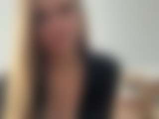 Live cam show with NarcisaGiddins - Red Hair Amateur on Camsoda