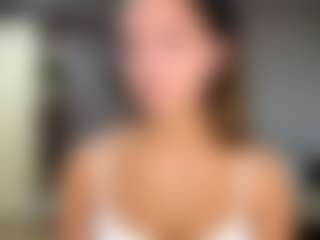 Live cam show with PennyMistrot - Green Eyes on Strip Flash - Live Sex Shows