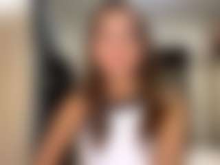 Live cam show with PennyMistrot - Green Eyes on Soda Cam