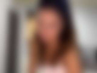 Live cam show with PennyMistrot - Striptease Young Adult on StripNow