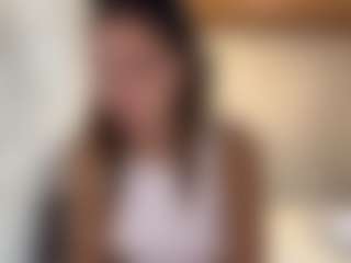 Live cam show with PennyMistrot - Bra on camgirlchat.live