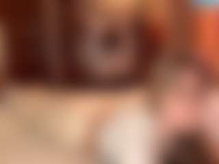Live cam show with RyannBrainerd - Shaved Pussy on Cam Slut