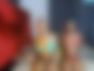 Live cam show with Squirterlov - Lovense on Dolls Live
