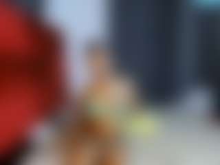 Live cam show with Squirterlov - Ass Bouncing on parknlotfishbdy