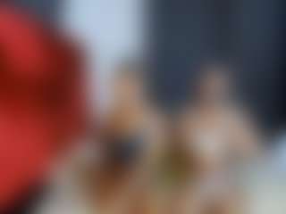 Live cam show with Squirterlov - Cock Rating on EXY