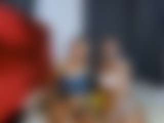 Live cam show with Squirterlov - Fingering on makecum.org