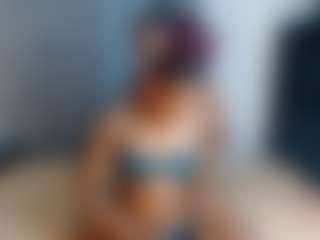 Live cam show with Squirterlov - Fingering on Camsoda