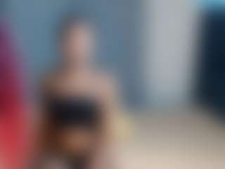 Live cam show with Squirterlov - Orgasm on xDating
