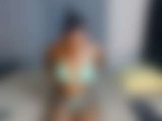 Squirterlov's Live Sex Cam Show