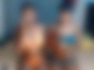 Squirterlov's Live Sex Cam Show