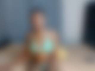 Squirterlov's Live Sex Cam Show