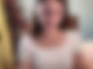 Live cam show with StepanieReagor - Trimmed Granny on AdultVida.com