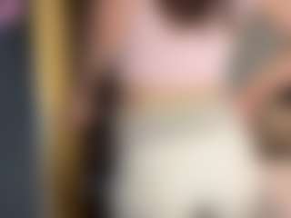 Live cam show with StepanieReagor - Public on Camsoda