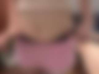 Live cam show with StepanieReagor - Fingering MILF on camwithhim.com