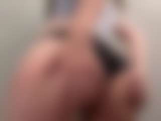 Live cam show with StepanieReagor - BBW MILF on Camming Site