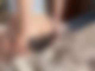 Live cam show with StepanieReagor - Normal on Uber Horny