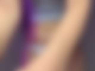 Live cam show with StepanieReagor - Skinny MILF on nudelive.tv