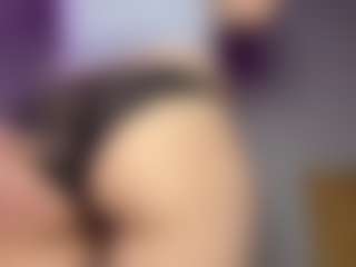 Live cam show with StepanieReagor - Granny BBW on Mixed Magazine Live