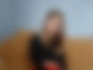 Live cam show with Alice - Spy Petite on Dare Cams