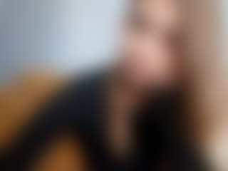 Live cam show with Alice - Anal White on Chatstar