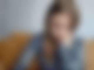 Live cam show with Alice - Skinny White on Hubzter Live