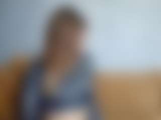Live cam show with Alice - Drinking on Dare Cams