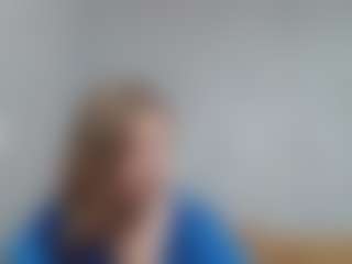 Live cam show with Alice - Handjob on Gym Cam Girls