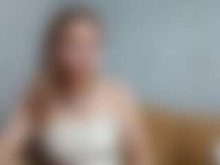 Live-camshow met Alice - Body Massage op Camsoda