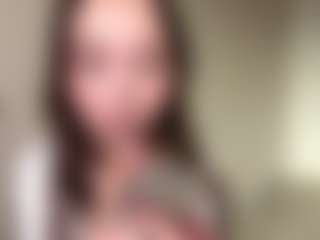 AlidaEscudero's Live Sex Cam Show
