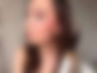 Live cam show with AlidaEscudero - Smoking on Strip Flash - Live Sex Shows