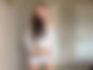 Live cam show with AlidaEscudero - Smoking on Streamer API