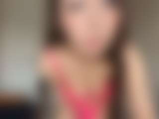 Live cam show with AlidaEscudero - College Brown Hair on Camsoda.co
