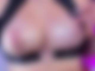 Allison-Douce's Live Sex Cam Show