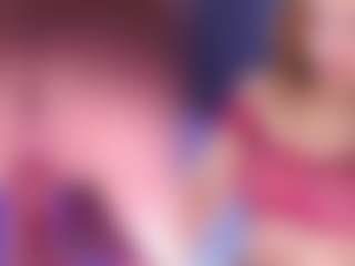 Live cam show with Allison-Douce - Brown Eyes Red Hair on CamSextacy