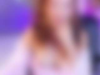 Live cam show with Allison-Douce - Deepthroat on madthumbs