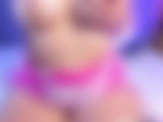 Allison-Douce's Live Sex Cam Show